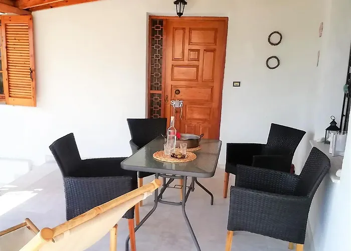 Petrochori Memories House- Floor 1