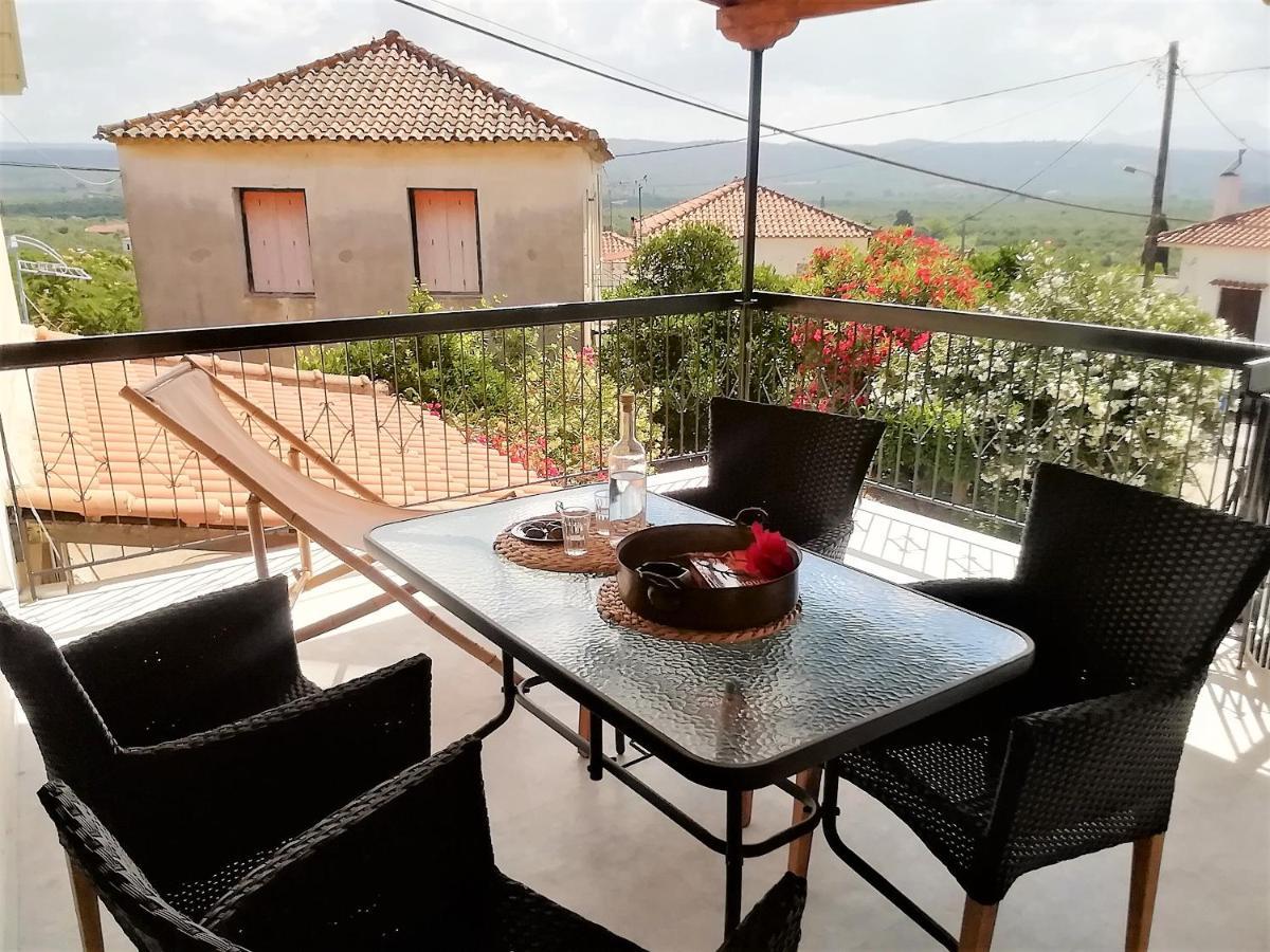 Petrochori Memories House- Floor 1 Holiday home