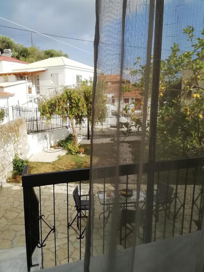 Petrochori Memories House- Floor 1 Holiday home *