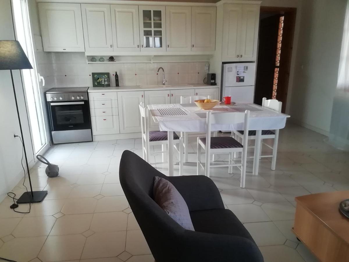 Petrochori Memories House- Floor 1 Петрокорион